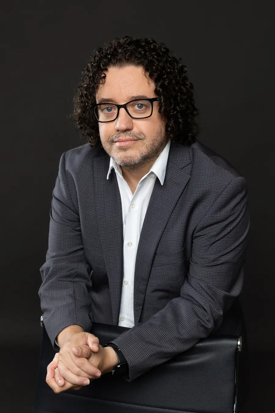 Dr. Alessandro Silveira